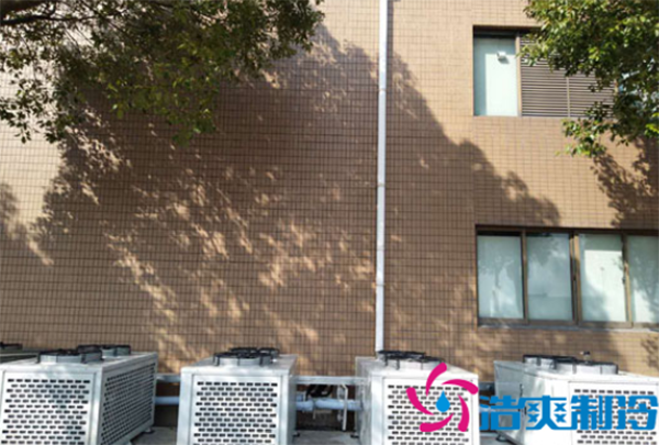 食品深夜免费网站建造的价格因素及其常见使用误区