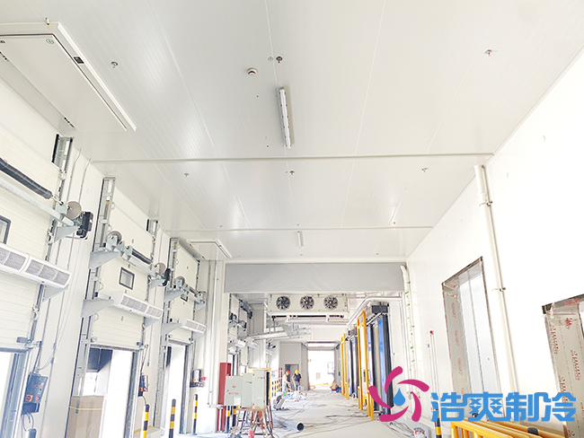 建大型深夜免费网站要多少钱一个平方？_深夜在线视频制冷